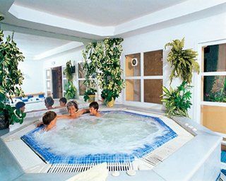 Heritage Resorts At Matchroom Фуeнхирола Екстериор снимка